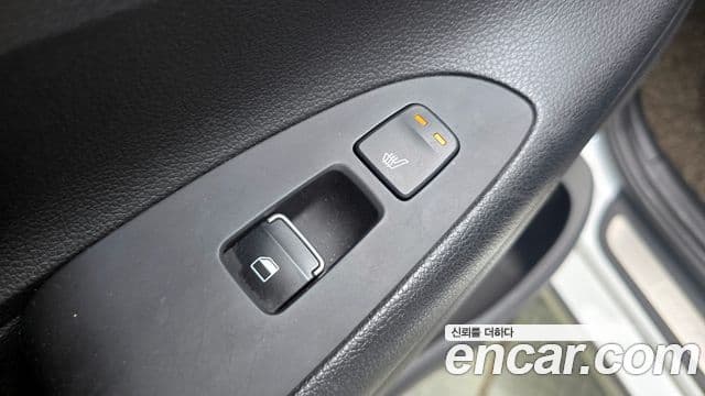 Hyundai Grandeur IG 3.0 LPi Modern (арендный автомобиль), 2018 20