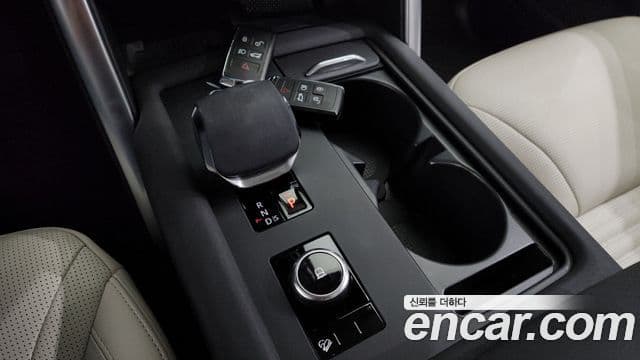 Land Rover Discovery 5 2.0 P300 S, 2024 9