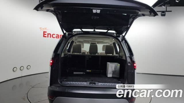 Land Rover Discovery 5 2.0 P300 S, 2024 20