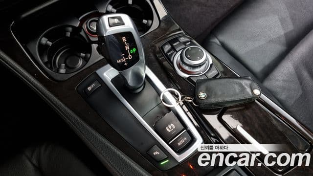 BMW 5시리즈 (F10), 2010 9