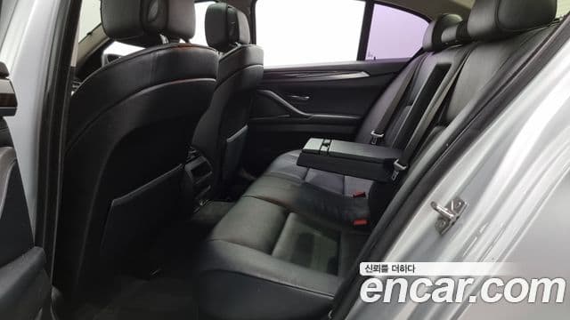 BMW 5시리즈 (F10), 2010 12