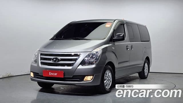 Hyundai Grand Starex Smart, 2017 1