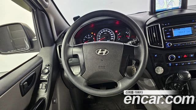 Hyundai Grand Starex Smart, 2017 13