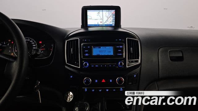 Hyundai Grand Starex Smart, 2017 15