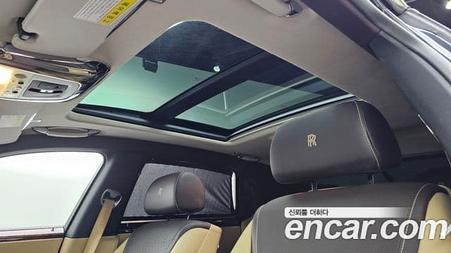 Rolls-Royce 고스트 6.6 EWB V12, 2018 18