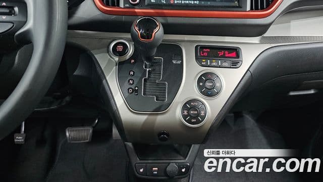 Kia The / новый New Ray Signature, 2022 9