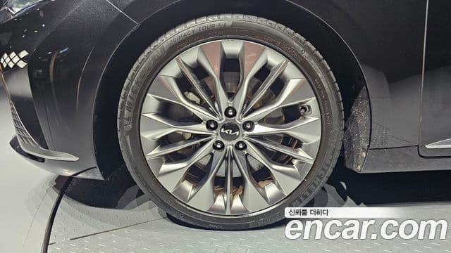 Kia K8 Platinum, 2022 все фото