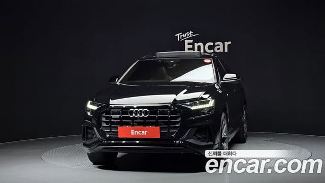 Audi Q8 (4M) Premium, 2023 3