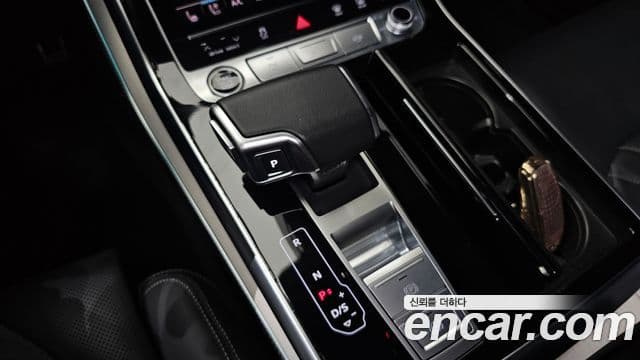 Audi Q8 (4M) Premium, 2023 9