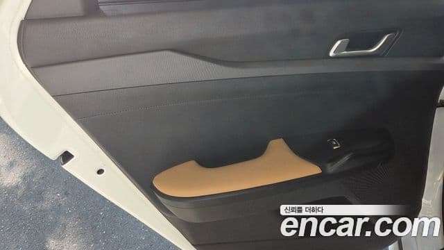 Kia K5 гибрид 3세대 Prestige, 2022 11