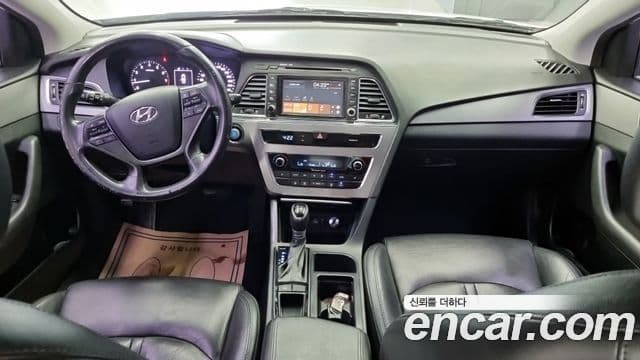 Hyundai LF Sonata Special, 2015 7