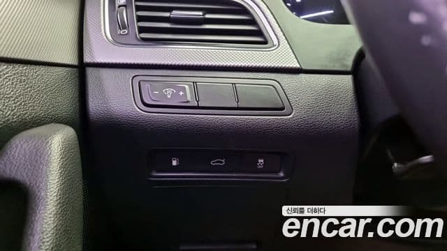 Hyundai LF Sonata Special, 2015 15