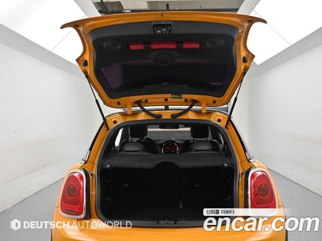 Mini Cooper D 3세대, 2014 20