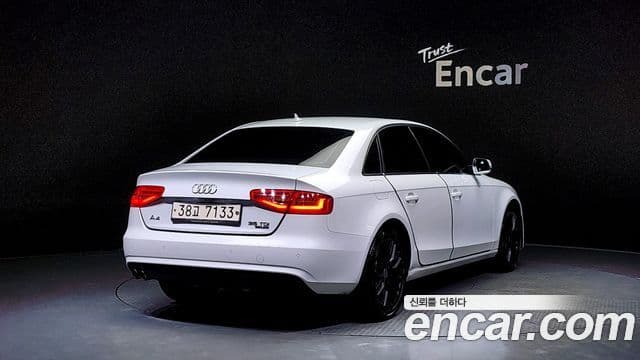 Audi New A4 B8, 2015 2