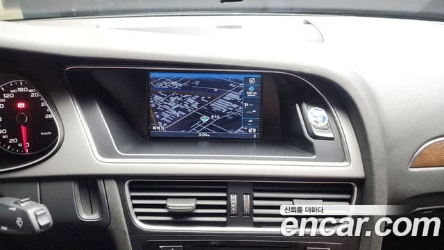 Audi New A4 B8, 2015 14