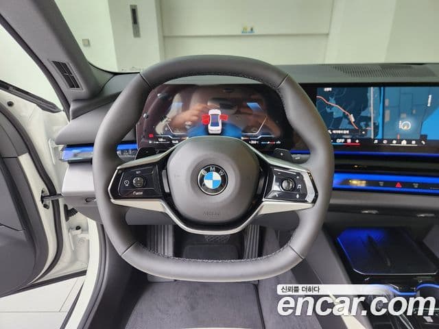 BMW 5시리즈 (G60), 2025 13