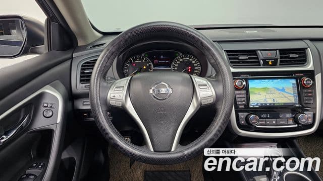 Nissan 알티마 L33, 2018 14