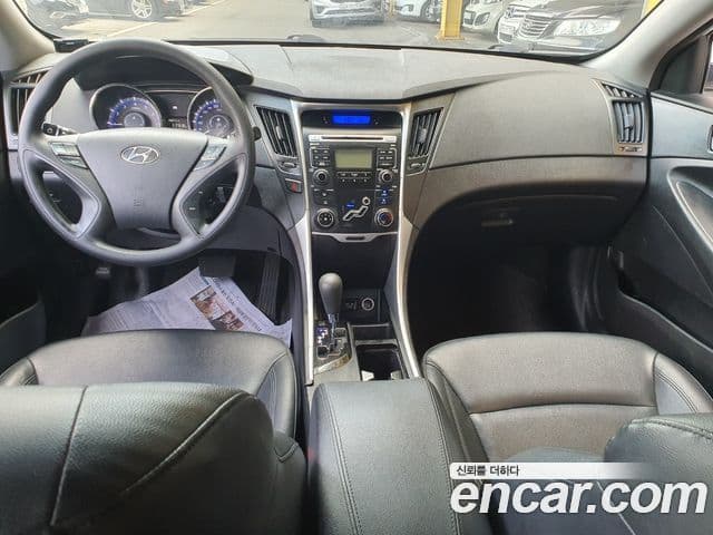 Hyundai YF Sonata Luxury, 2011 7