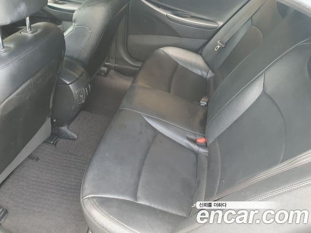 Hyundai YF Sonata Luxury, 2011 18