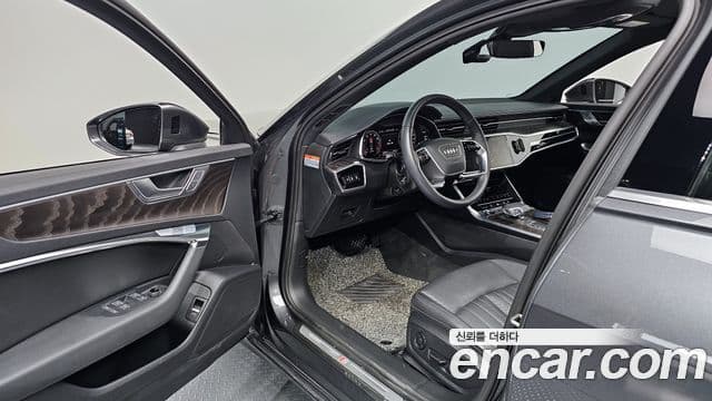 Audi A6 (C8) Premium, 2023 11