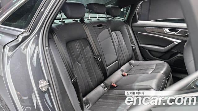 Audi A6 (C8) Premium, 2023 12