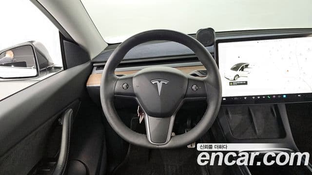 Tesla модель Y Long Range AWD, 2021 13