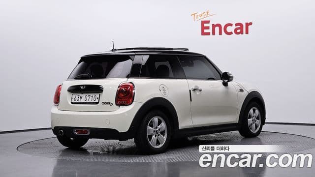 Mini Cooper D 3세대, 2016 2