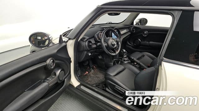 Mini Cooper D 3세대, 2016 11