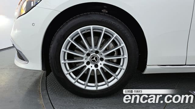 Mercedes-Benz E-класс W213 Exclusive, 2023 все фото