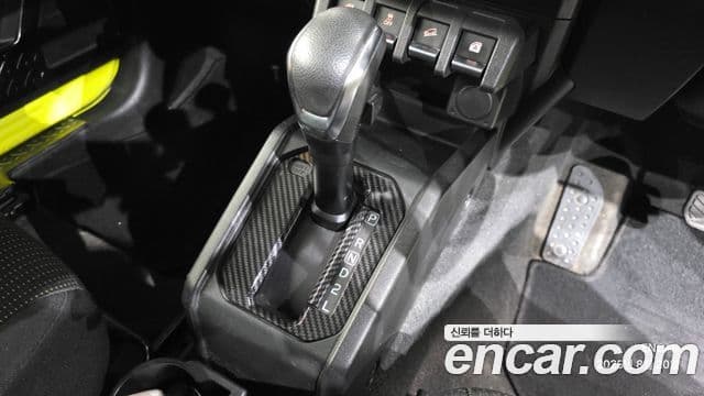 스즈키 짐니, 2019 9