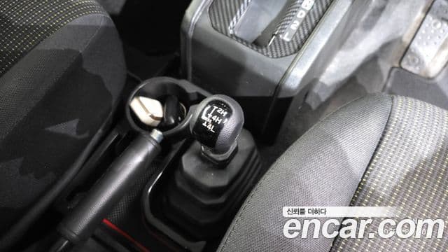 스즈키 짐니, 2019 16