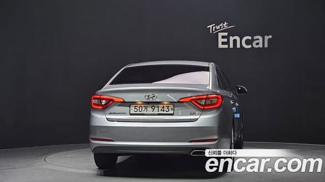 Hyundai LF Sonata LPI Modern(для людей с инвалидностью), 2015 4