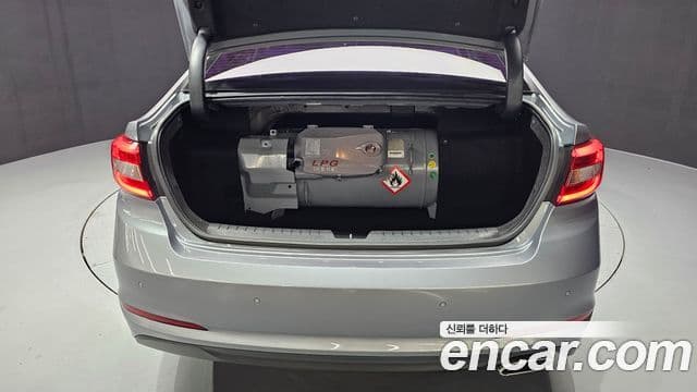 Hyundai LF Sonata LPI Modern(для людей с инвалидностью), 2015 20