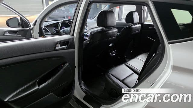 Hyundai All New Tucson Modern, 2017 11