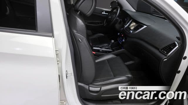Hyundai All New Tucson Modern, 2017 12
