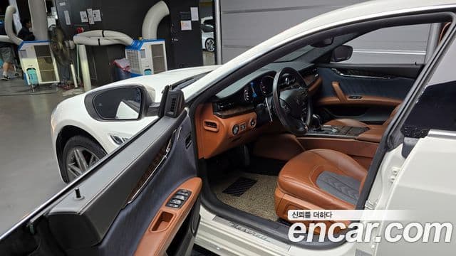 Maserati Quattroporte 3.0 дизель GranLusso, 2018 11