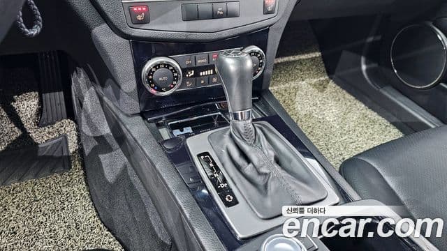 Mercedes-Benz C-класс W204 C200 CGI, 2011 9