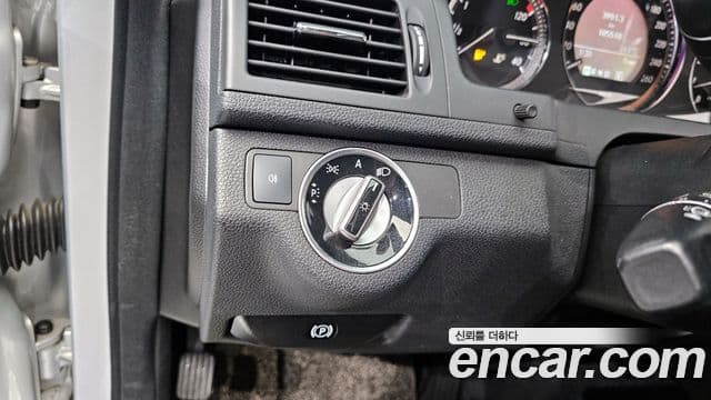 Mercedes-Benz C-класс W204 C200 CGI, 2011 17