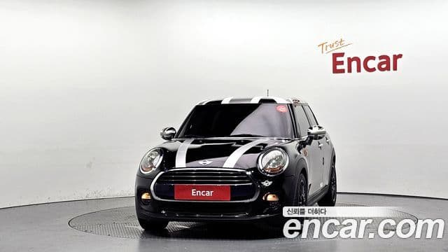 Mini Cooper 3세대, 2017 3