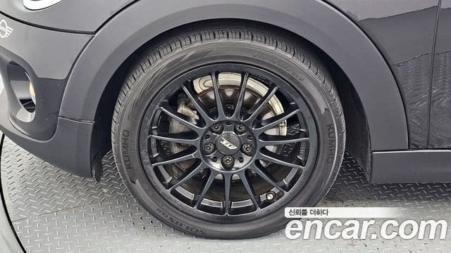 Mini Cooper 3세대, 2017 все фото