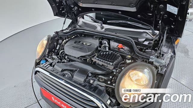 Mini Cooper 3세대, 2017 6