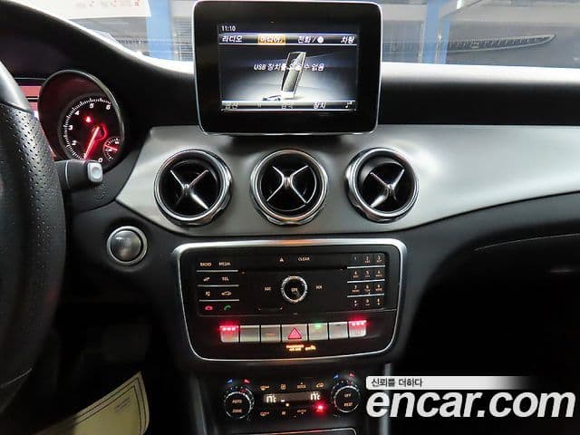 Mercedes-Benz GLA-класс X156 Premium, 2019 14