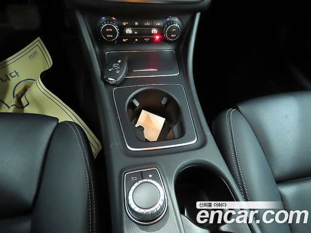 Mercedes-Benz GLA-класс X156 Premium, 2019 15