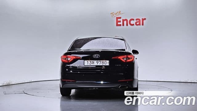 Hyundai LF Sonata Style, 2015 4