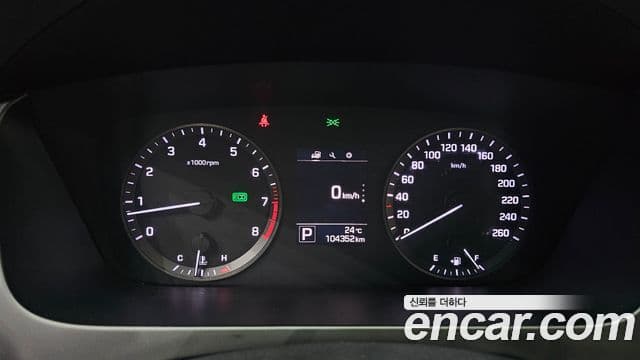 Hyundai LF Sonata Style, 2015 8