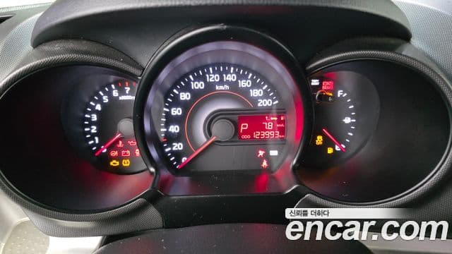 Kia Ray фургон / люксовая версия, 2017 8