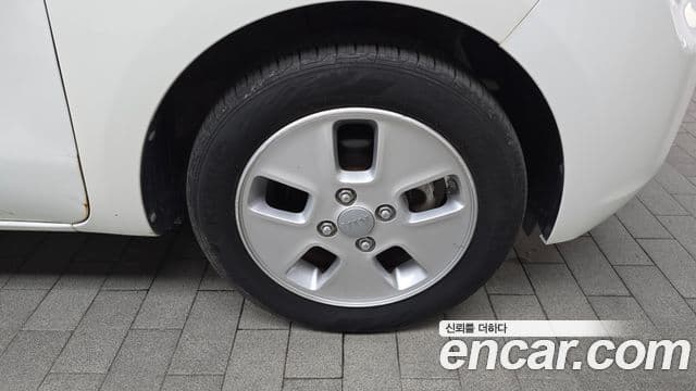 Kia The / новый New Ray Luxury, 2018 все фото