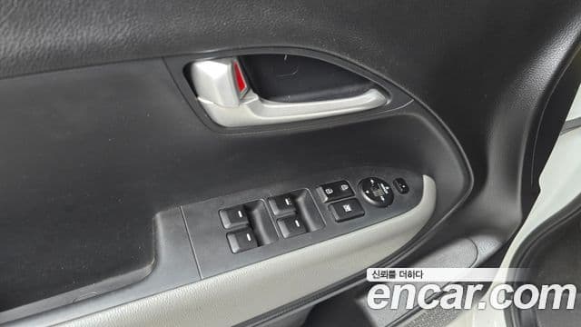 Kia The / новый New Ray Luxury, 2018 17