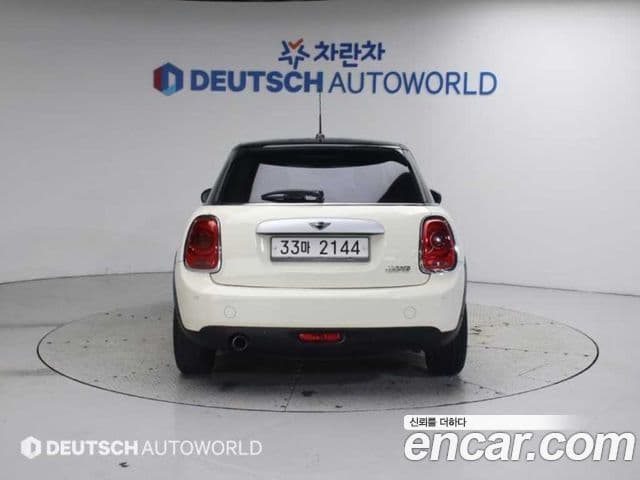 Mini Cooper 3세대, 2015 4