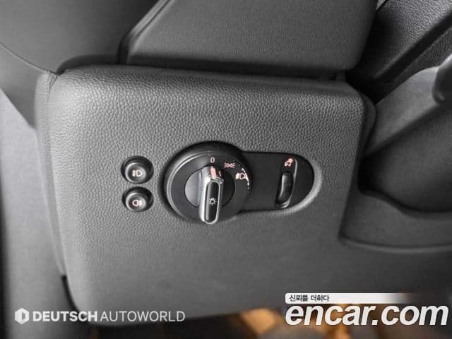 Mini Cooper 3세대, 2015 15